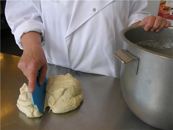Scraper flexibil 165 mm, metal detectabil, Vikan