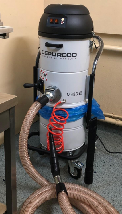 MiniBULL - Aspirator industrial, clasa de praf M, Depureco