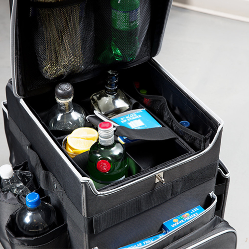 Carucior hotelier Quick Cart mediu, Rubbermaid