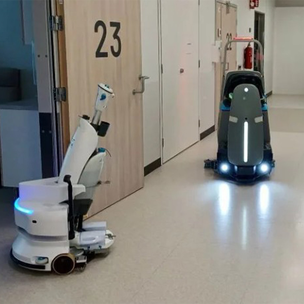 Robot curatenie profesional i-walk 46, i-team
