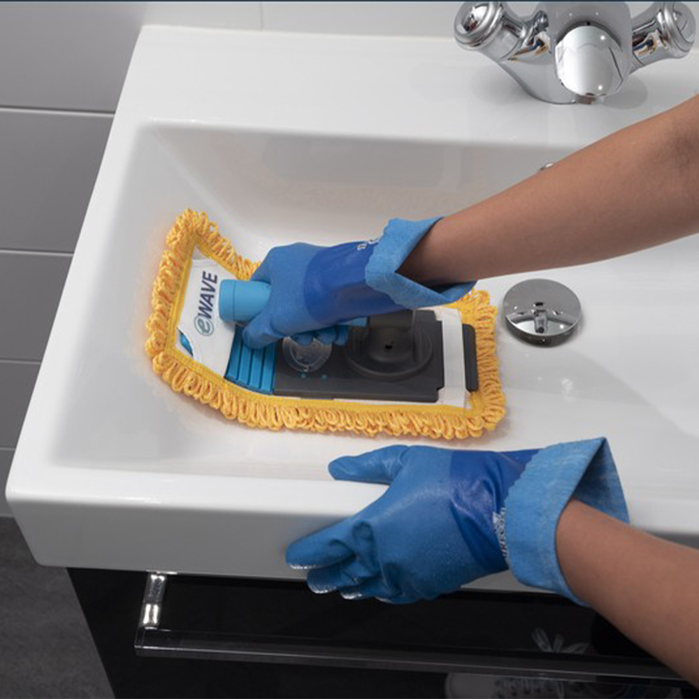 Sistem ergonomic pentru curatarea profesionala a suprafetelor cu led sau lumina uv i-scrub 26H, i-team